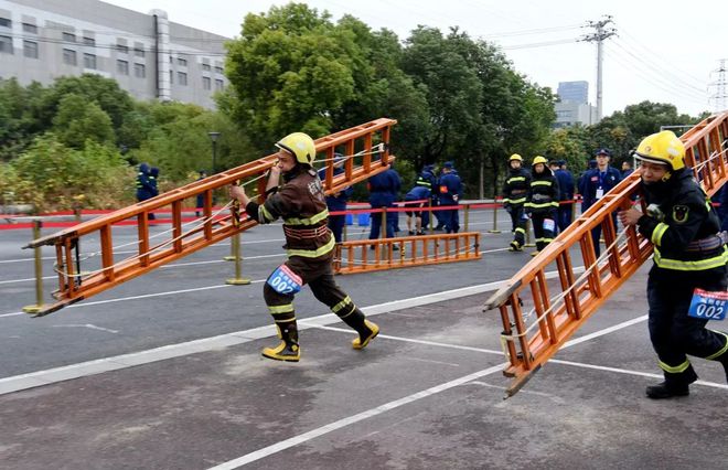 九游娱乐-包含塔斯马尼亚联赛前体能检测通过，争冠筹备顺利的词条